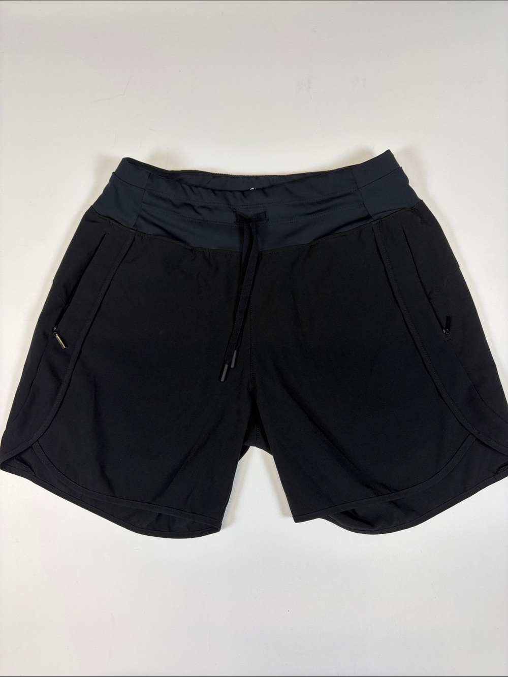 WILLIT BLACK RUNNING SHORTS WOMEN SMALL DRAWSTRING ATHLETIC POCKETS